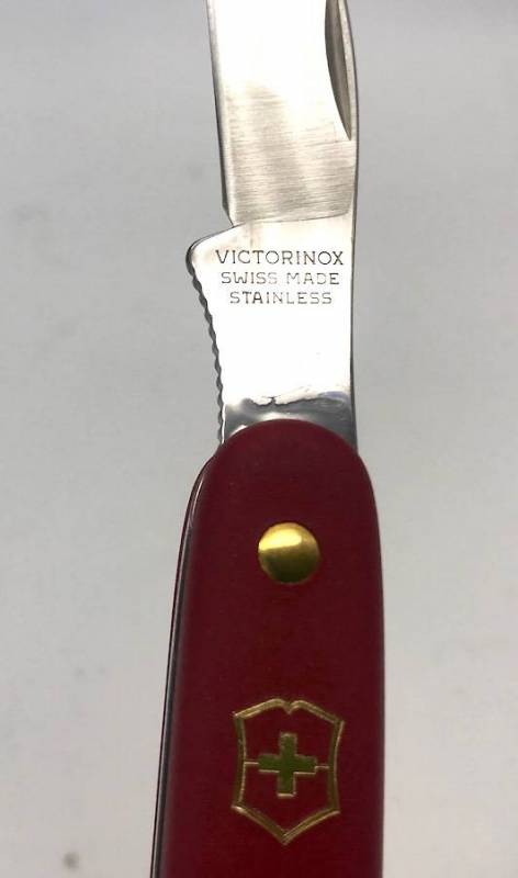 Нож прививочный, окулировочный VICTORINOX (felco) 3.9140
